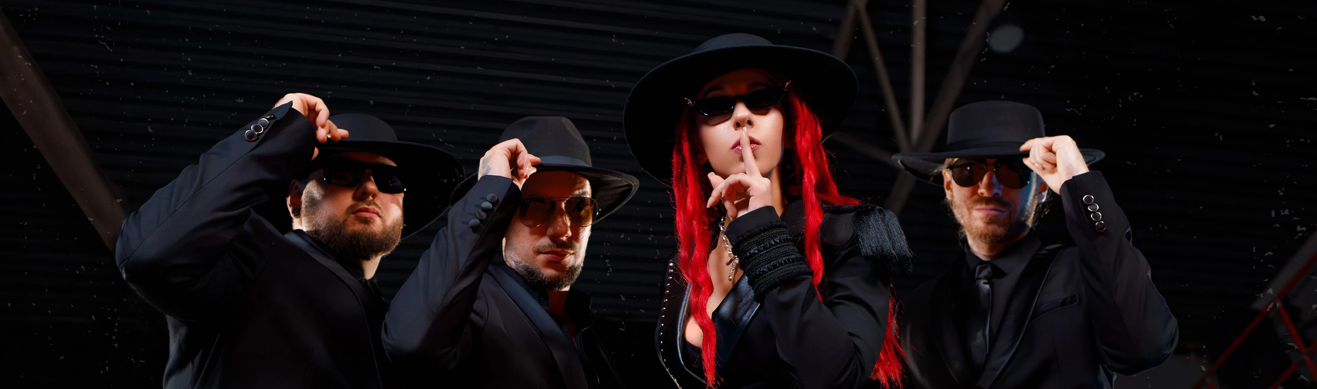 Постер LaScala