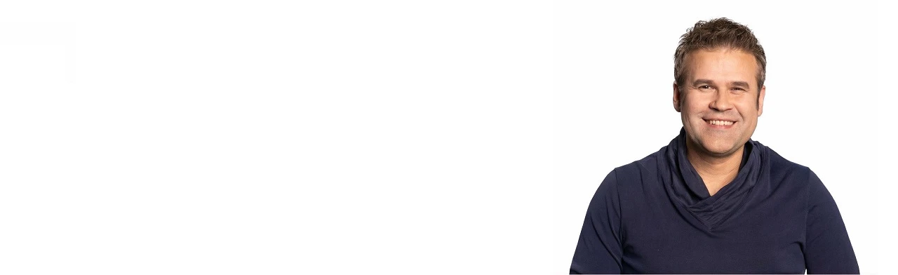 Постер Эдуард Изместьев