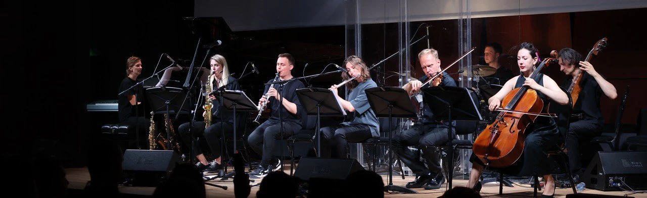 Постер Камерный оркестр ClassicaPlus: Хиты мирового рока в Череповце