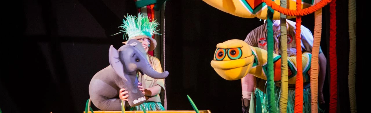 Постер Любопытный слоненок в Екатеринбурге