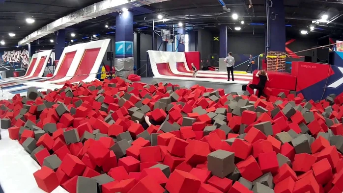 Постер Батутный Парк RAZGON в Екатеринбурга