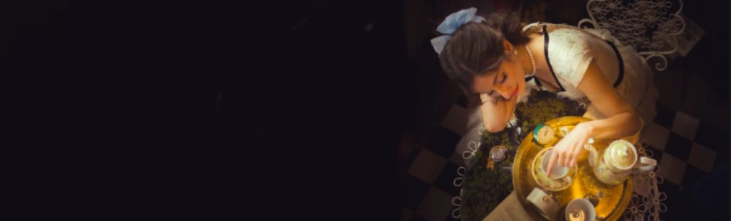 Постер Алиса в стране чудес в Хабаровске