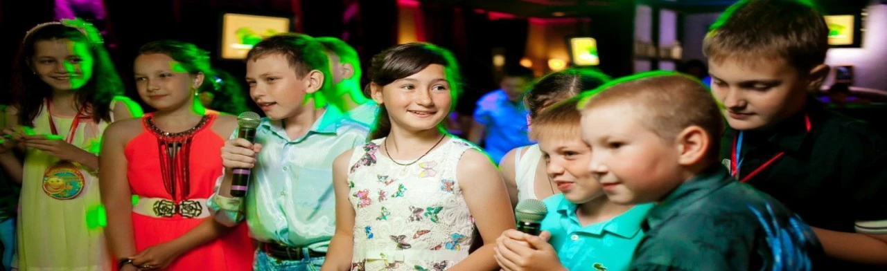 Постер Все вместе... Конкурс-караоке в Хабаровске