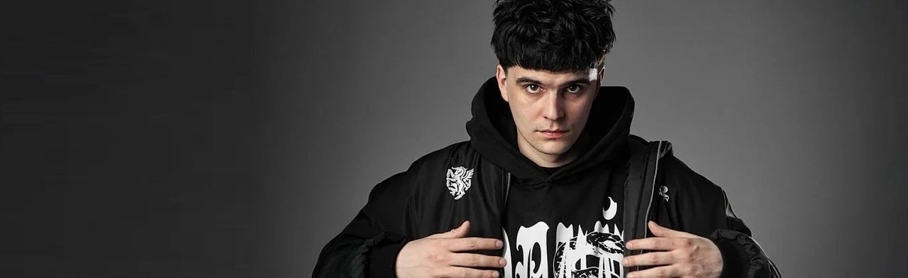 Постер Джон Гарик