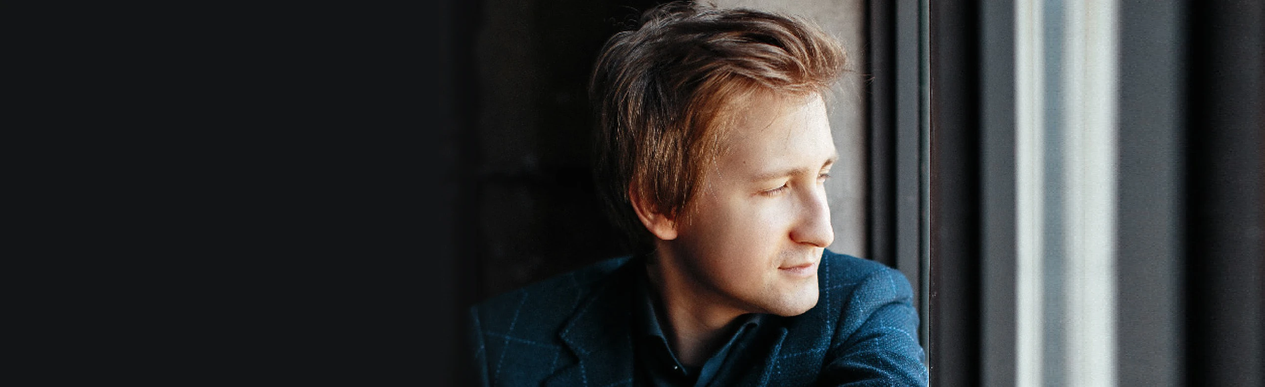 Постер Дмитрий Маслеев (фортепиано, Москва). Сольный концерт. IV Рахманиновский фестиваль