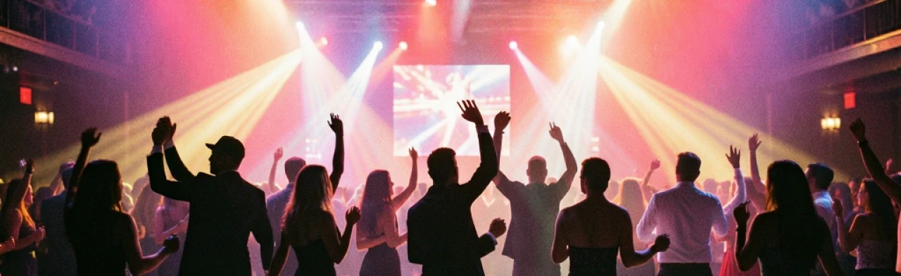 Постер Танцевальные хиты всех времён. Вместе с группой Кельвин в Калининграде