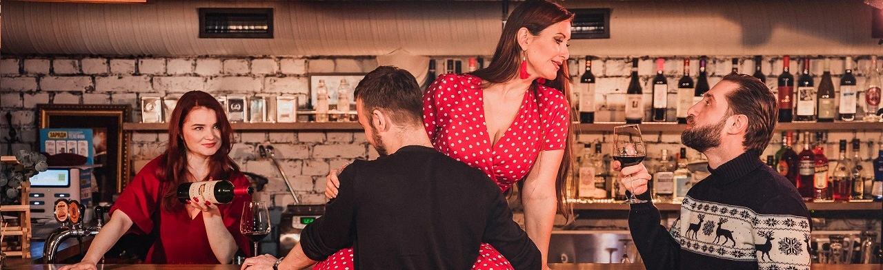 Постер Иммерсивный спектакль-дегустация "Чужие Stories" в Калининграде