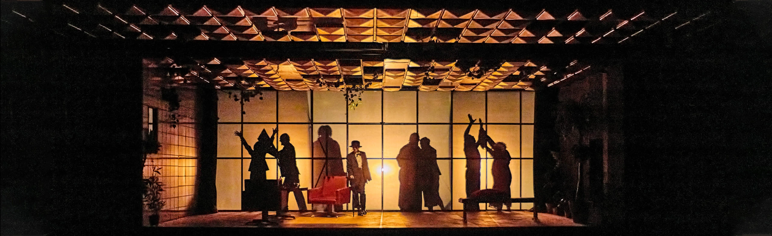 Постер Из жизни ископаемых в Краснодаре