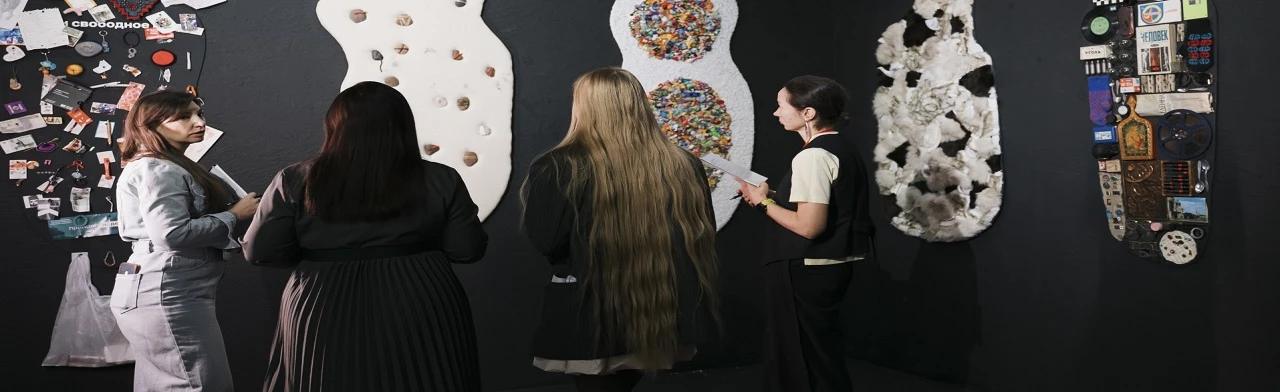 Постер Арт-медиация по биеннале в Красноярске