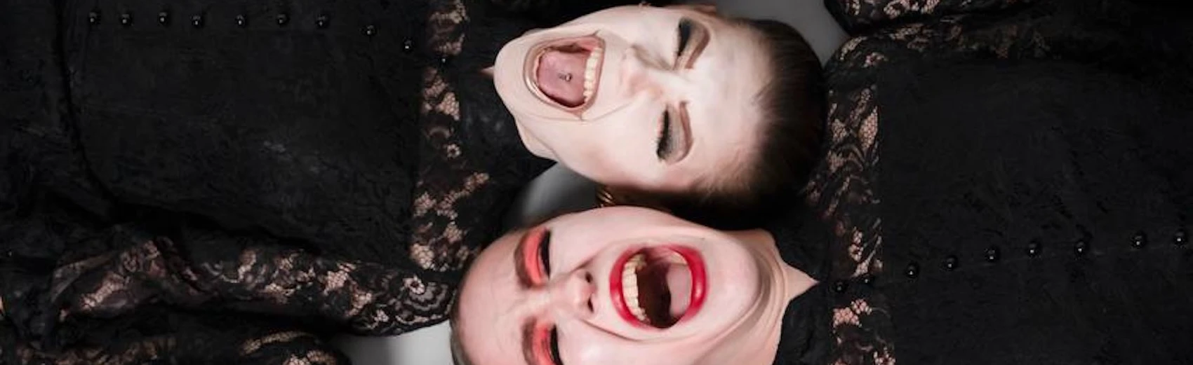 Постер Спектакль «Абсурдно-синяя борода» в Москве