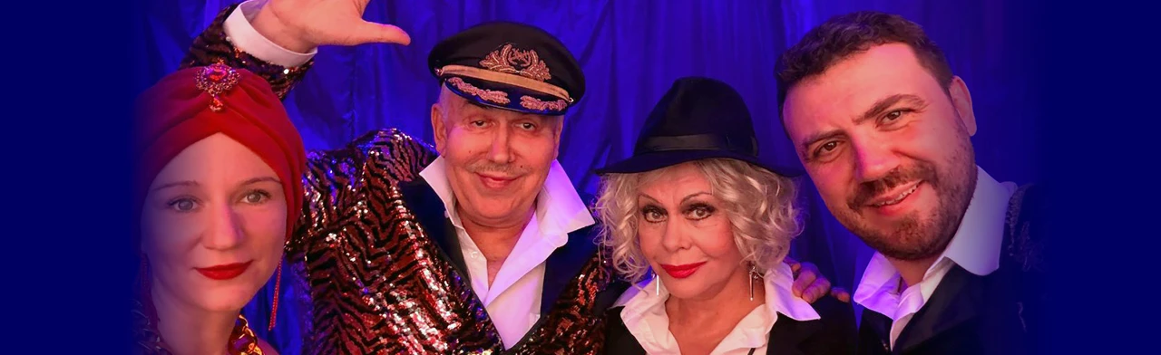 Постер Крик любви. Музыкальный шоу-спектакль в Москве