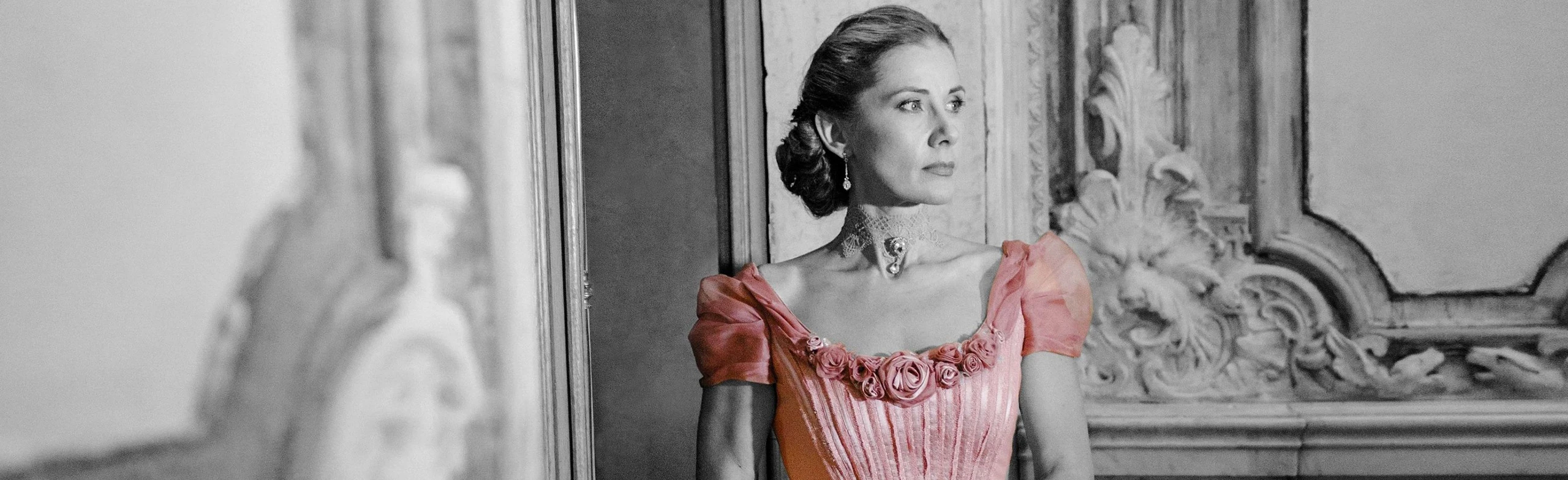 Постер Розовое платье в Москве