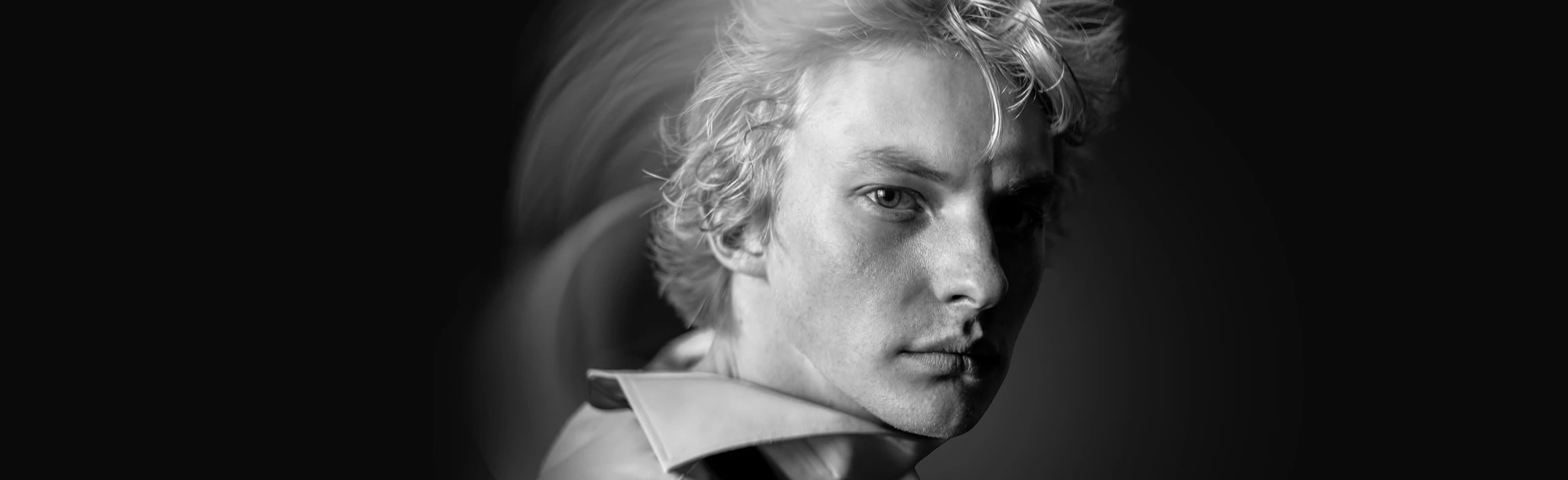 Постер Удивительные встречи 2.0