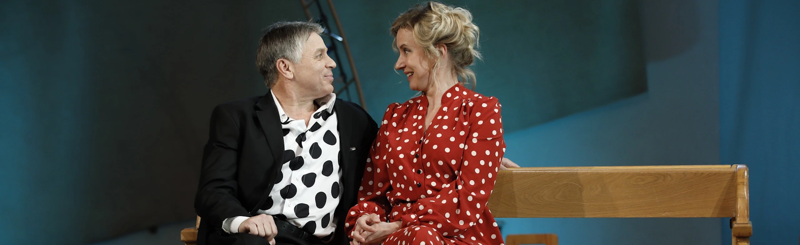 Постер Скамейка в Москве