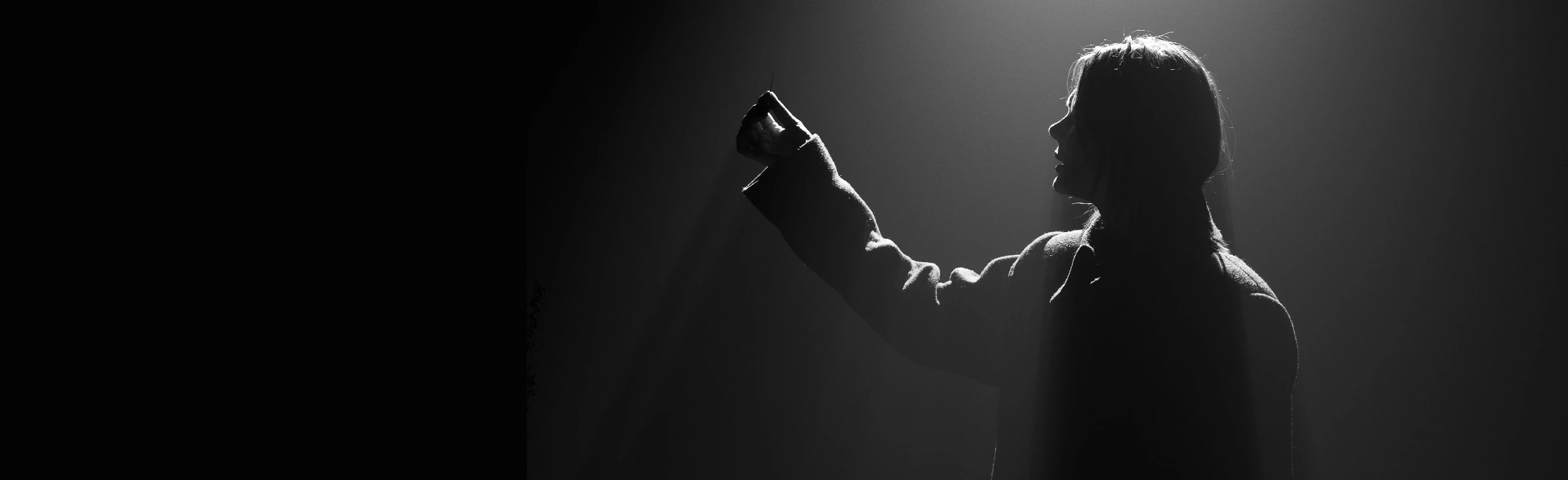 Постер 137. Сны о страсти и смерти