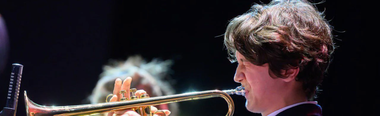 Постер Давид Литовченко и Ара Карапетян