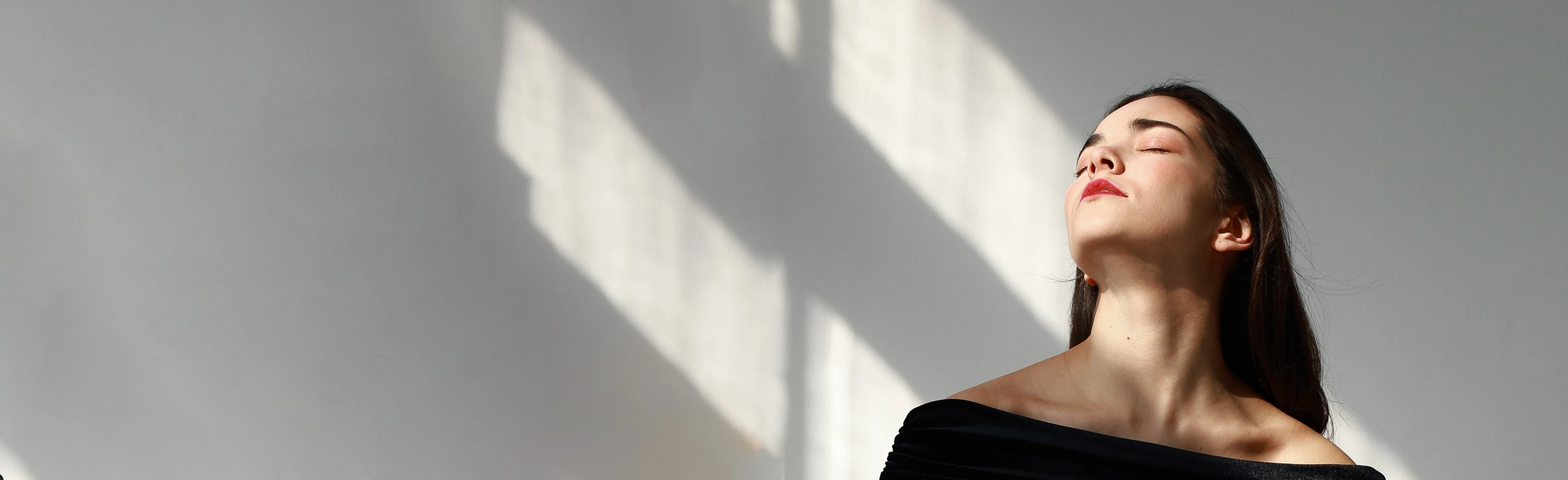 Постер Концерт-бранч: Диана Владимирова и психолог Елена Сивкова в Москве