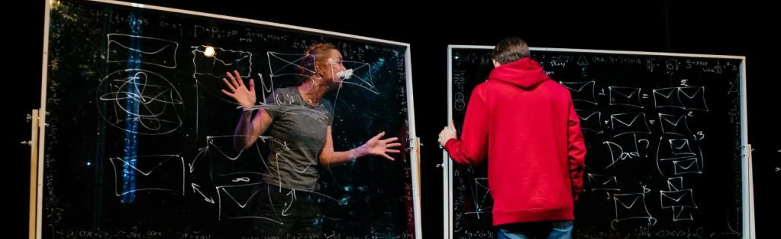 Постер Загадочное ночное убийство собаки в Москве