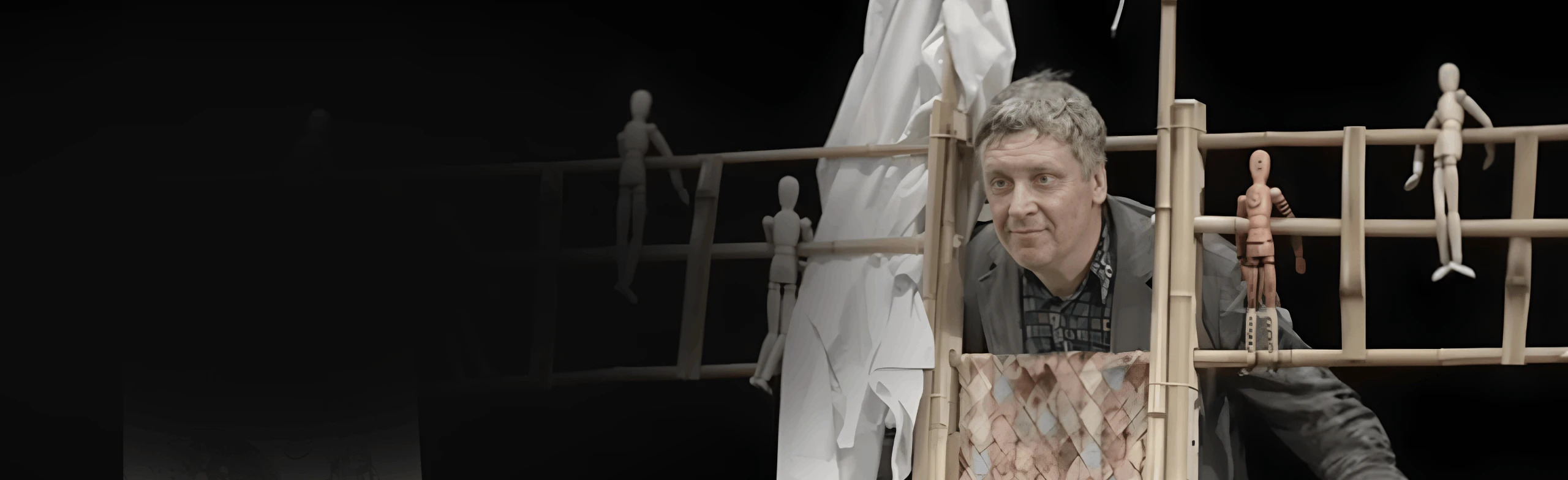 Постер Человек Летающий