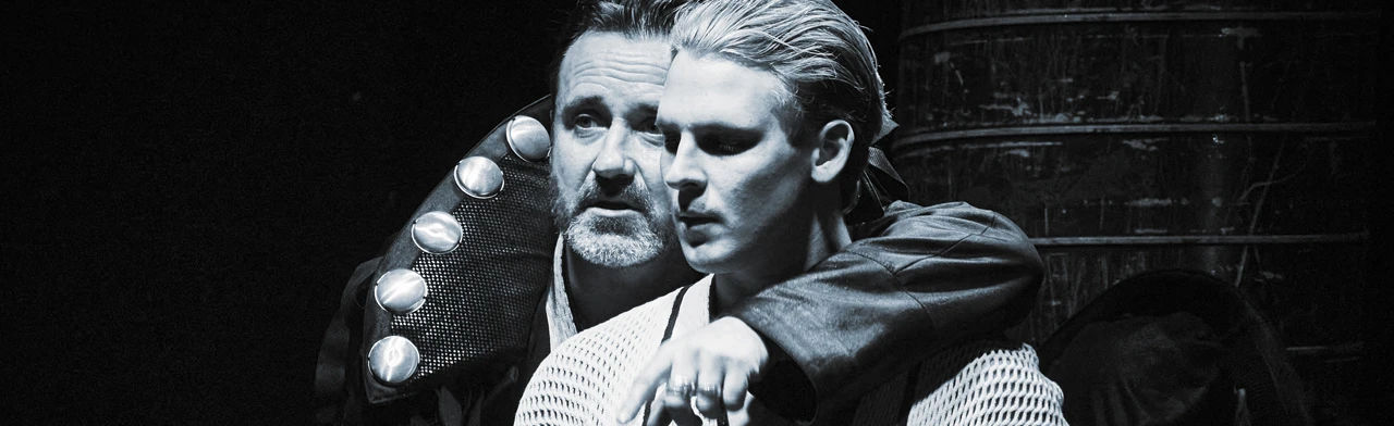 Постер Гамлет в Москве