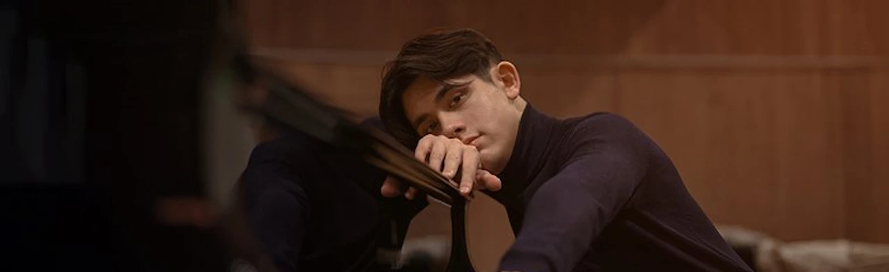 Постер Джордж Харлионо