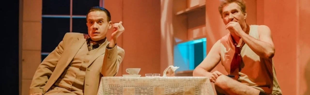 Постер Носороги в Москве