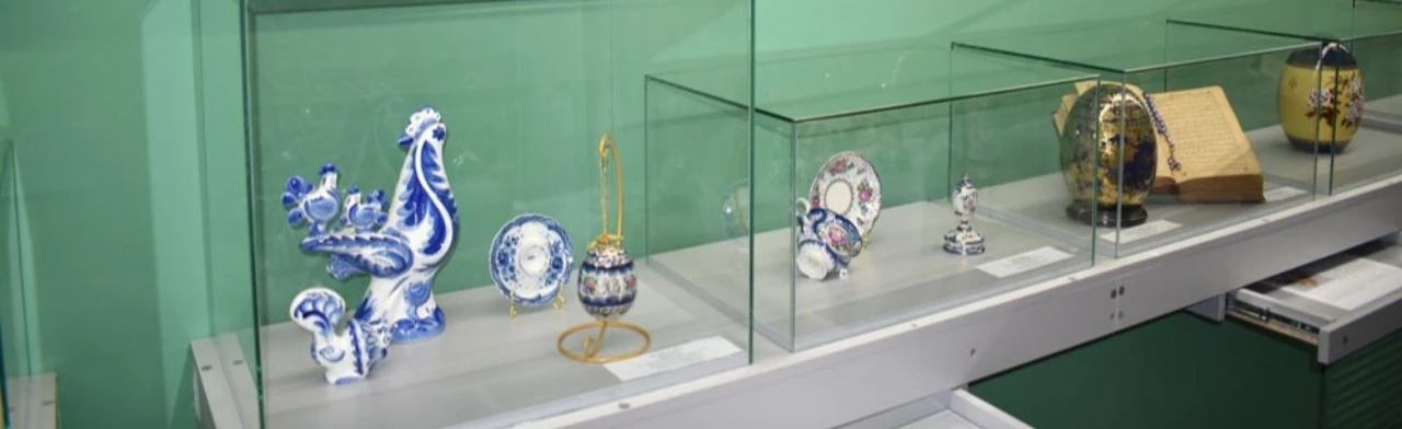 Постер Твёрдость искусства. Чугун и другие металлы. Выставка в Набережных Челнах