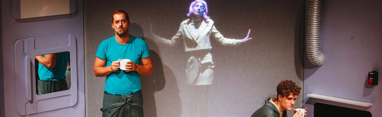 Постер Заходит андроид в бар в Нижнем Новгороде