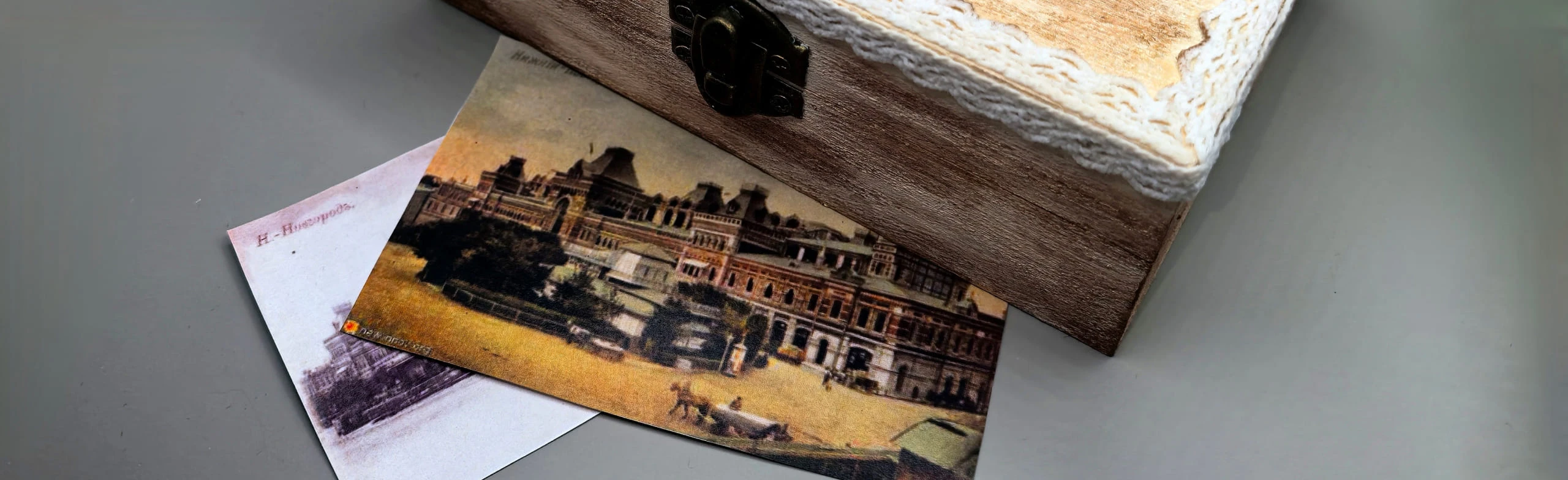 Постер Мастер-класс по декорированию деревянной шкатулки в технике декупаж от Ольги Кругловой (творческая мастерская VATA HOME) в Нижнем Новгороде