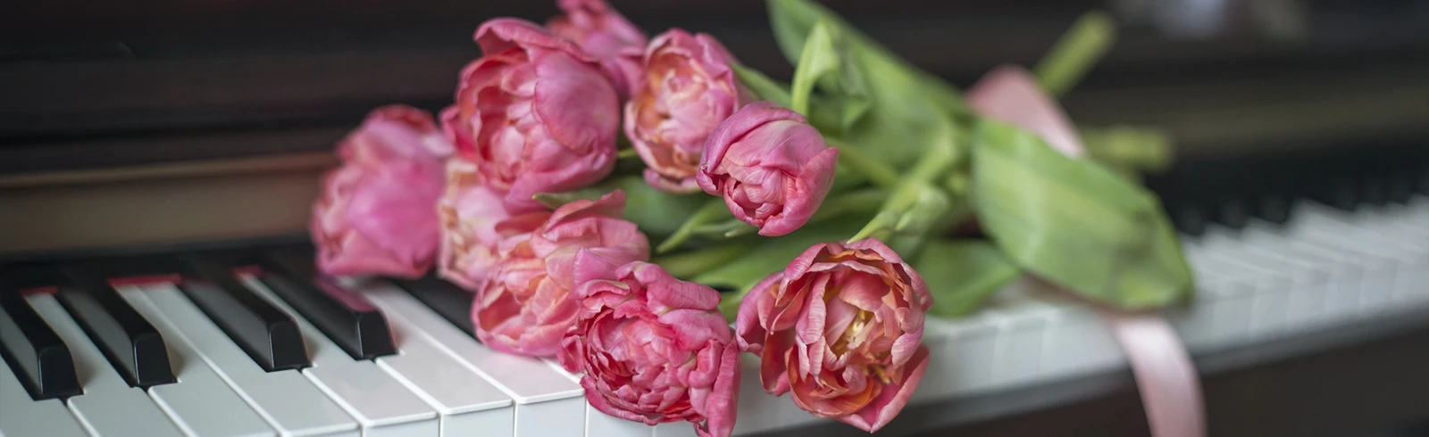 Постер Для любимых женщин