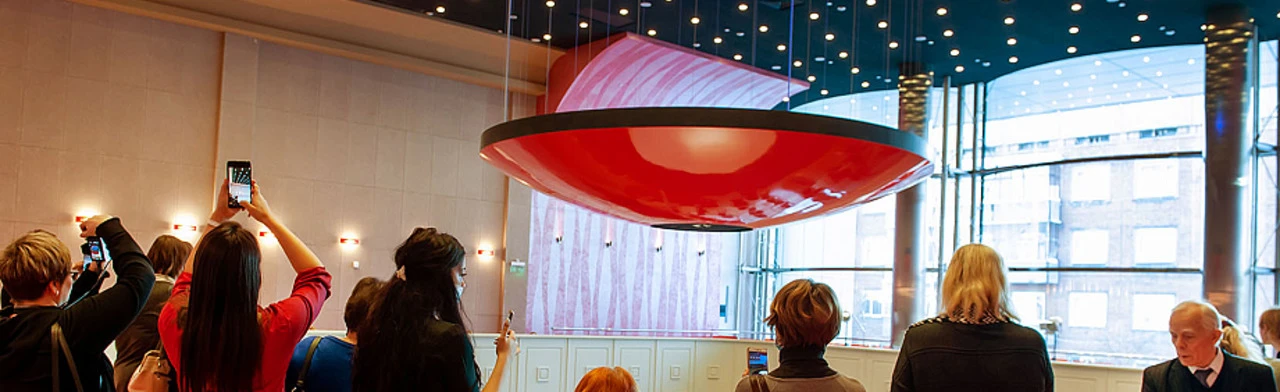 Постер Закулисье музыкального мира: Экскурсия в Новосибирске