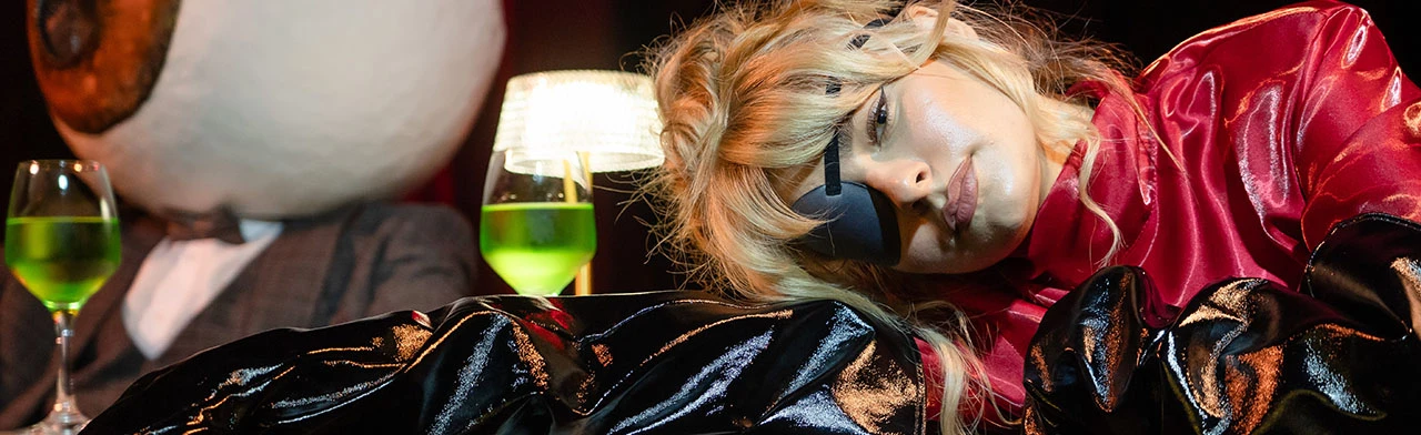 Постер Смотри. На меня в Новосибирске