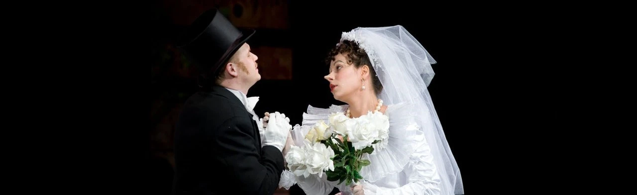 Постер За двумя зайцами в Омске