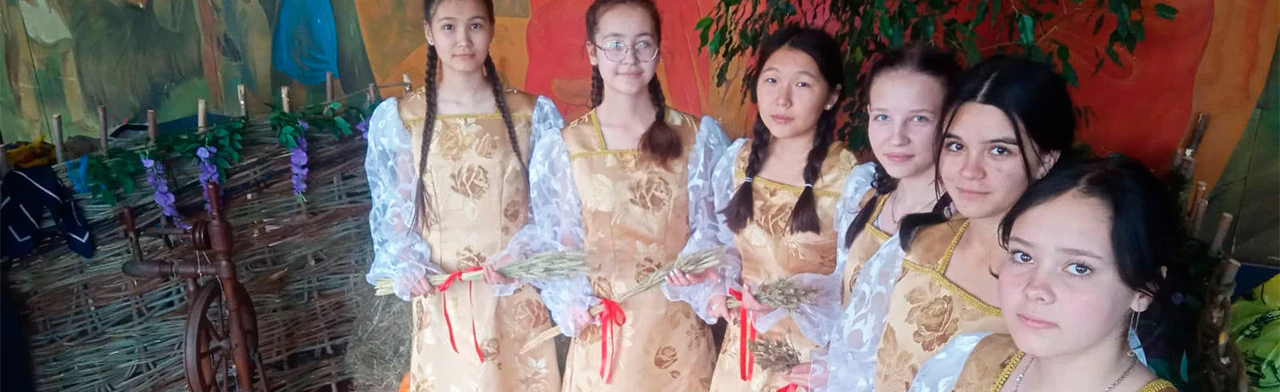 Постер Знакомство с основами русского народного танца. Мастер-класс в Оренбурге