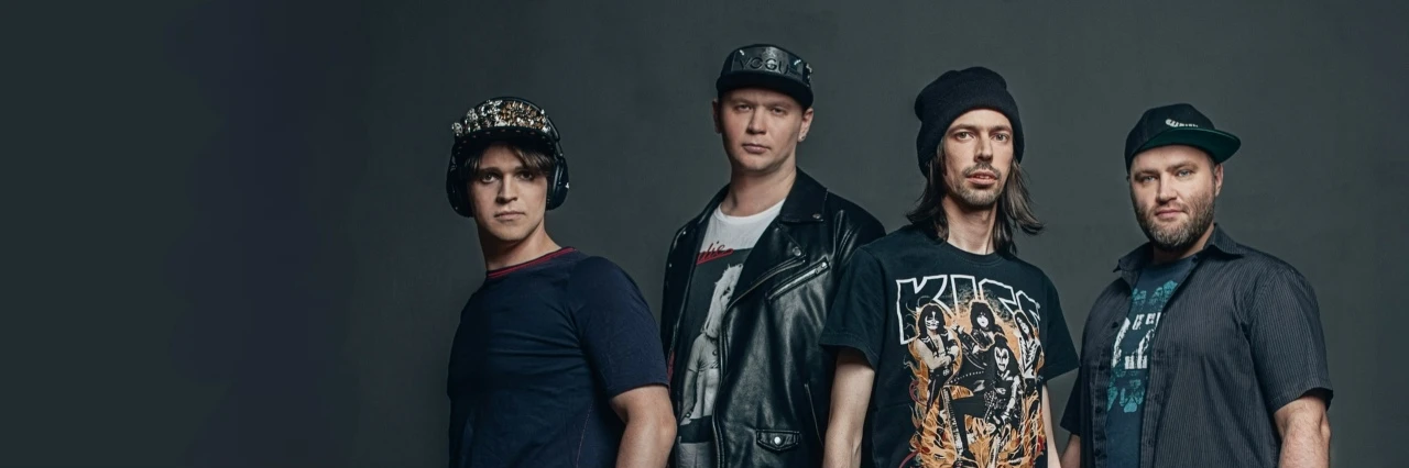 Постер Не Менее Пяти Оборотов в Пскове