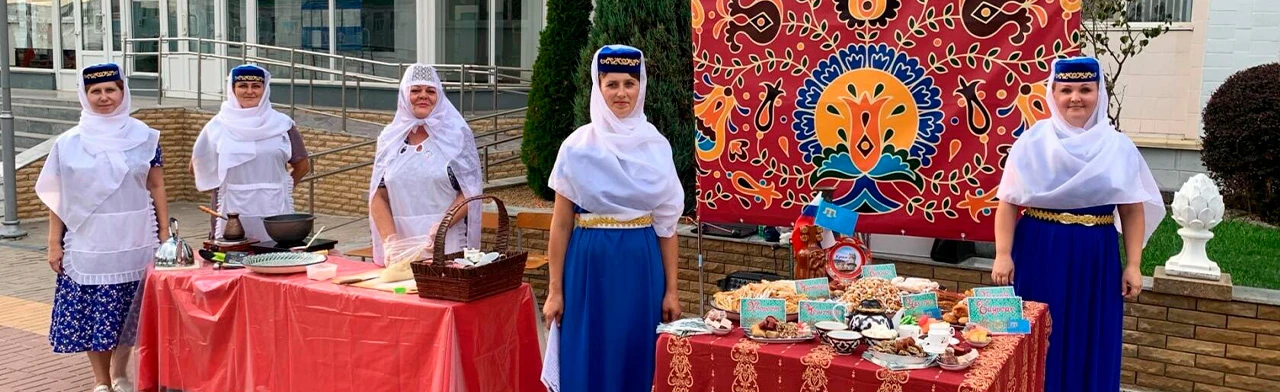 Постер Традиции и обычаи моей страны. Встреча в Ростове-на-Дону