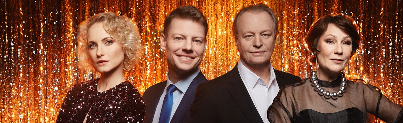 Постер Любовь в квадрате в Ростове-на-Дону