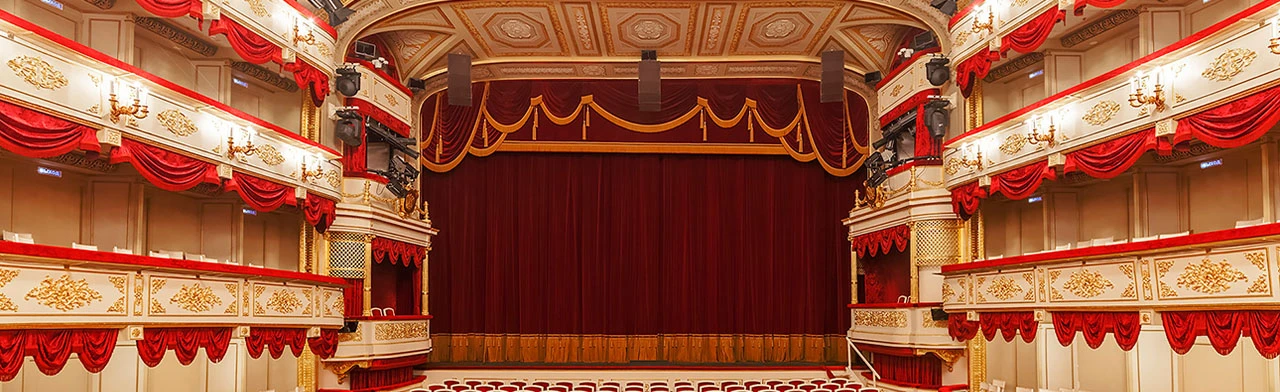 Постер Традиции и современность сцены. Познавательный час в Саранске