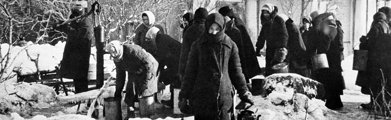 Постер Мир театра: За кулисье и сцена. Информационный час в Саранске