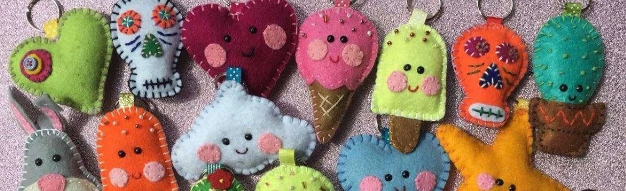 Постер Мастер-класс «Вышиваем бисером и лентами» в Ставрополи