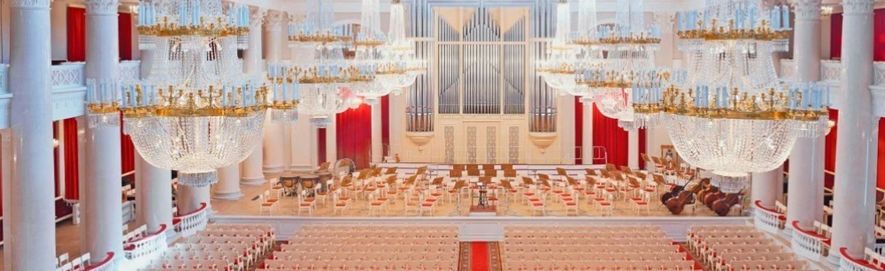 Постер Молодёжный народный оркестр «Серебряные струны» в Санкт-Петербурге