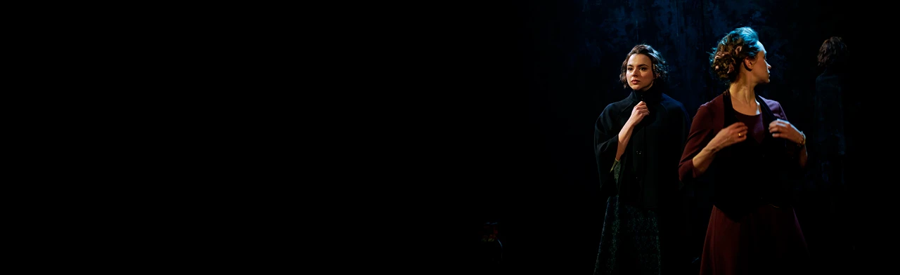 Постер Три сестры. Игра в солдатики в Санкт-Петербурге