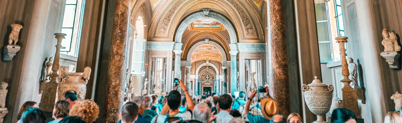 Постер Романтическая фотосессия в особняке в Санкт-Петербурге