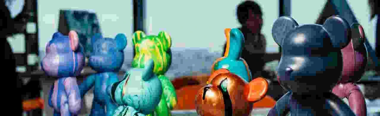 Постер Роспись Мишки Bearbrics в ресторане "Be Italian" в Санкт-Петербурге