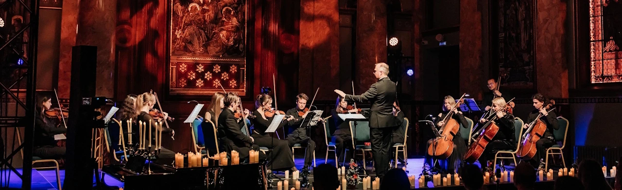 Постер Праздничный концерт. Штраус - гала в Санкт-Петербурге