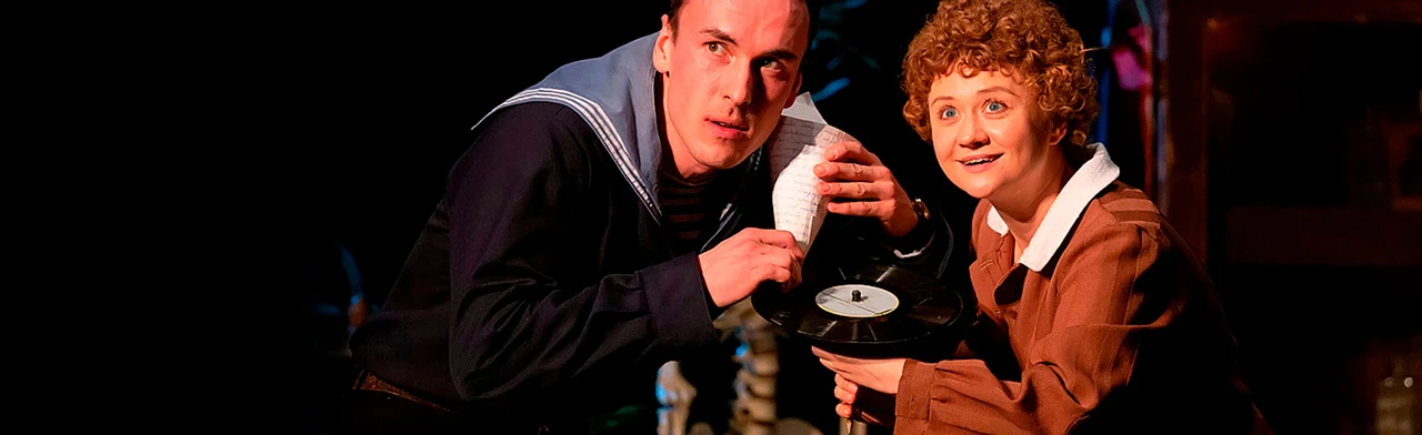 Постер Спектакль «Счастье моё». История одной любви. в Санкт-Петербурге