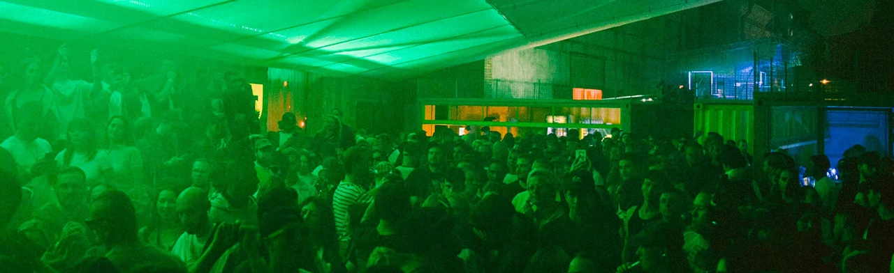 Постер Лучшие события апреля в Петербурге в Санкт-Петербурге