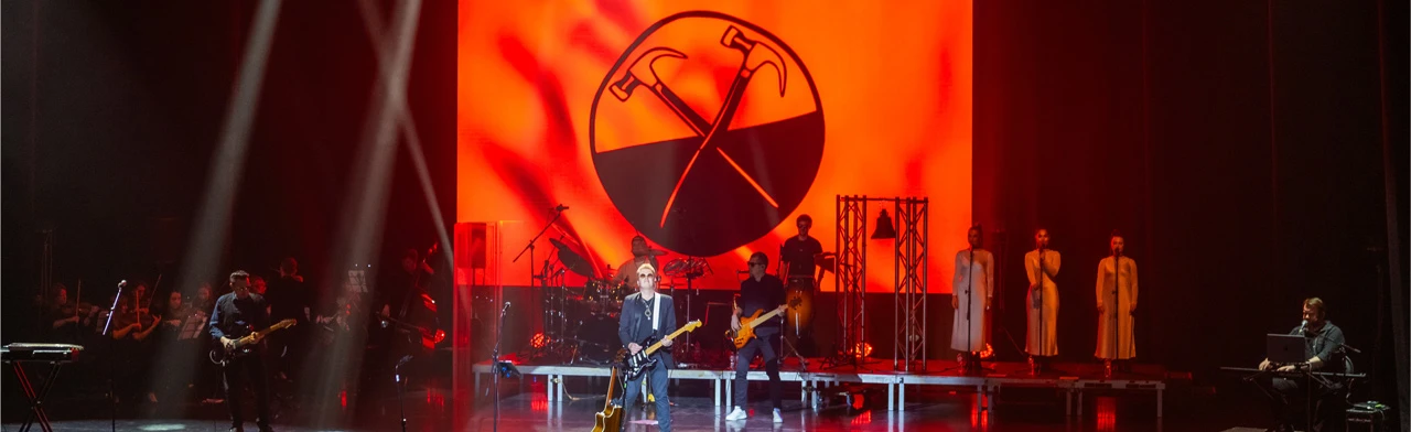 Постер Pink Floyd — легендарные хиты в сопровождении симфонического оркестра в Санкт-Петербурге