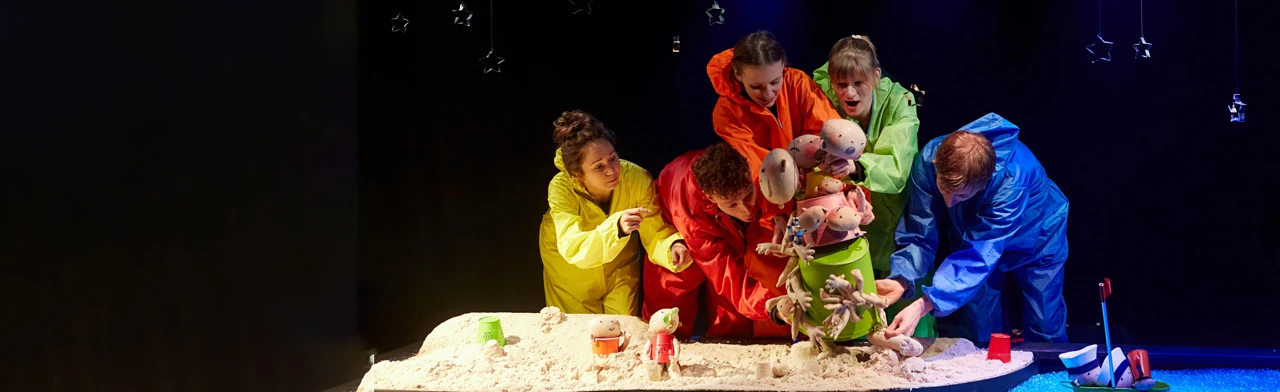 Постер Песочница в Санкт-Петербурге