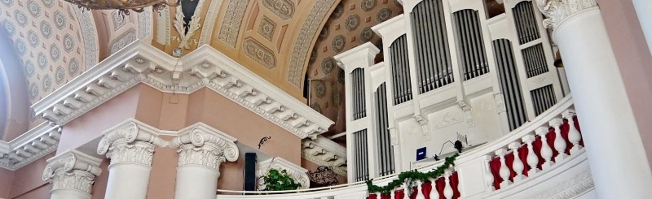 Постер Орган при свечах: Времена года и Бах по-итальянски в Санкт-Петербурге